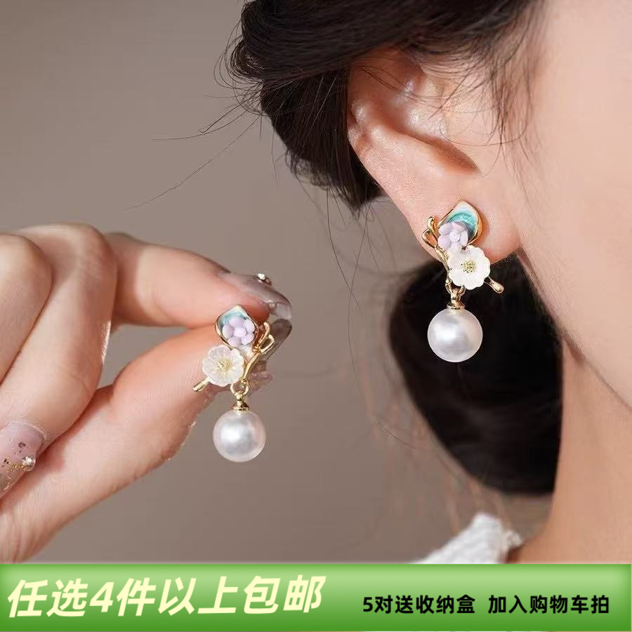 452 独特高级感蝴蝶珍珠耳钉女设计小众耳环夏天花朵耳饰2025新款