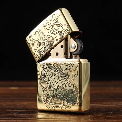 Zippo芝宝打火机盔甲1