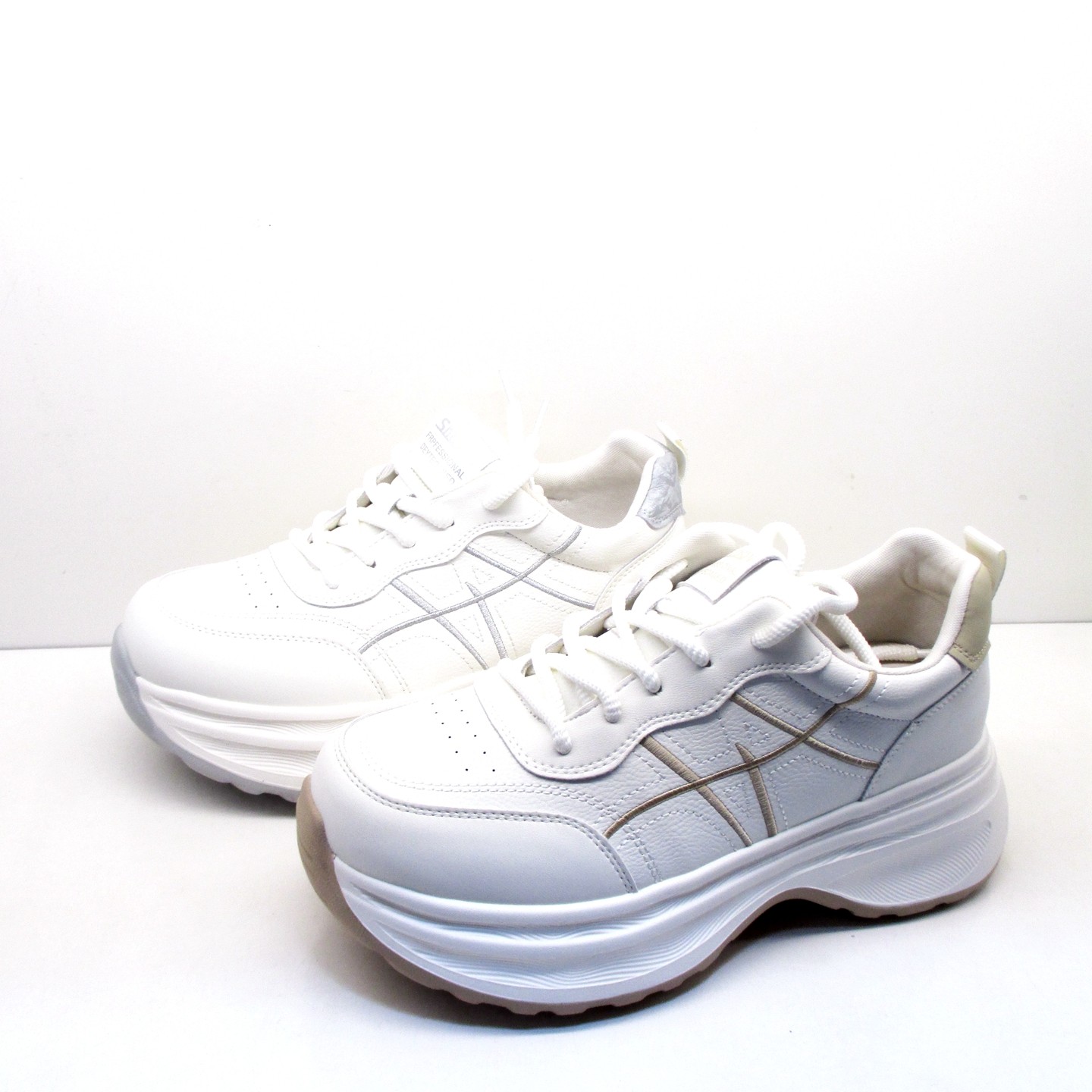 2026春新款大码女鞋40-43单鞋时尚休闲百搭板鞋厚底特大号小白鞋,女鞋,时尚休闲鞋,淘宝优惠券,粉丝福利购,淘宝优惠卷