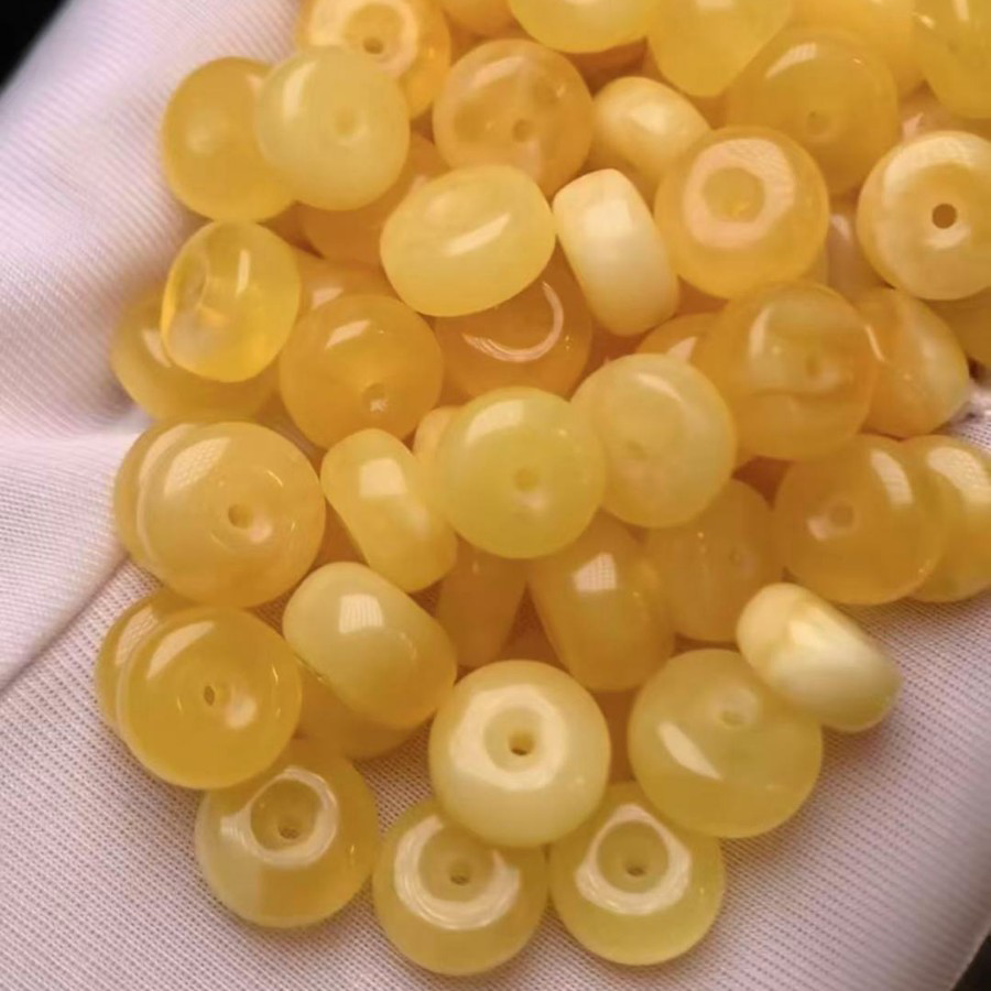 天然琥珀俄料蜜蜡平安扣小配饰 蜡质饱满 形状漂亮饱满 纹路漂亮