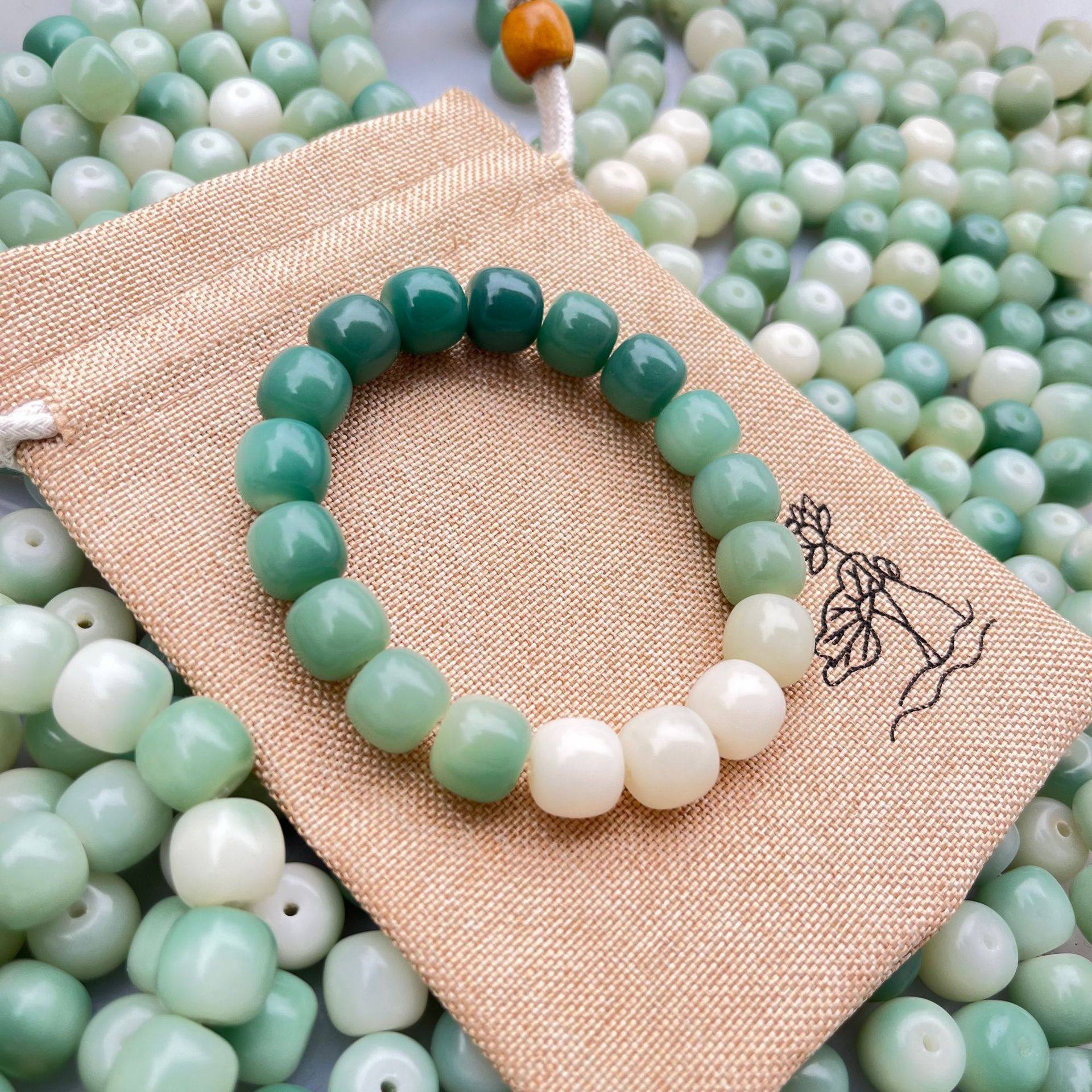 原生态绿阴皮菩提手串白玉菩提根渐变手链老型桶佛珠绕指柔文玩女