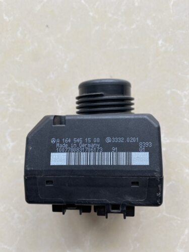 适用奔驰钥匙锁头164 251 E260 240 207 R350 300点火开关 防盗锁