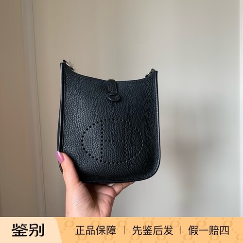 evelyne黑色mini斜挎包Y刻