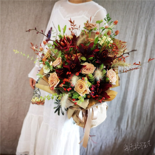 厄瓜多尔红玫瑰多少钱 厄瓜多尔红玫瑰价格 小麦优选