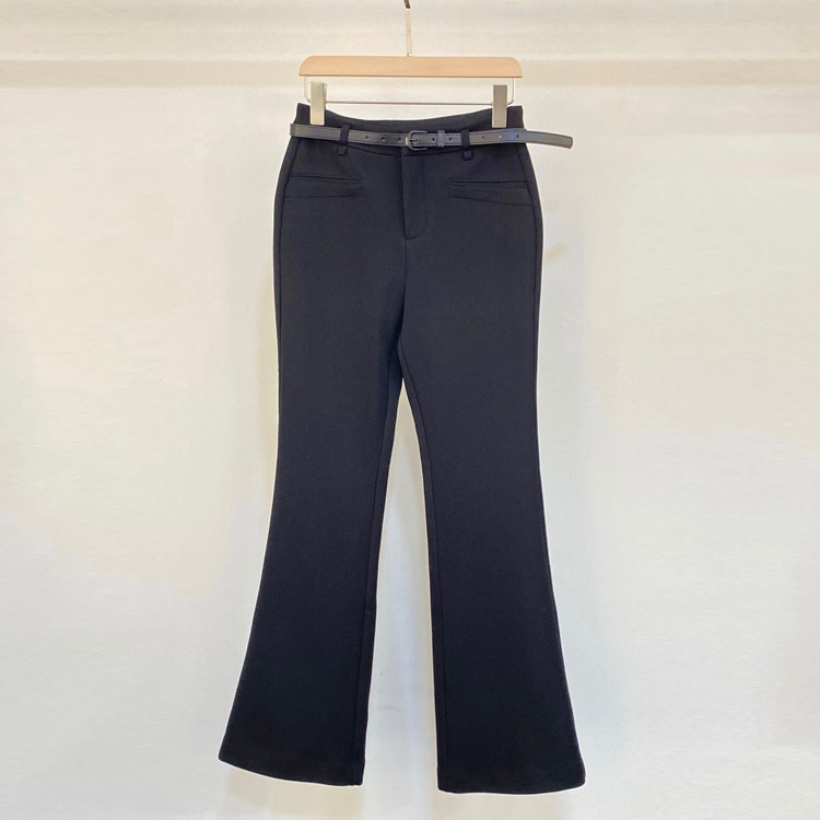 初溯家2025冬季新款女装极简风高腰显瘦黑色微喇裤加绒长裤配腰带