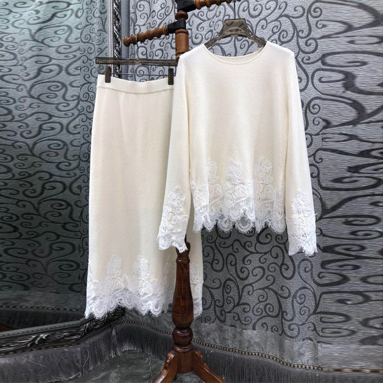 初溯2025新品欧货女装蕾丝拼接羊毛针织衫+半身裙两件套时尚套装