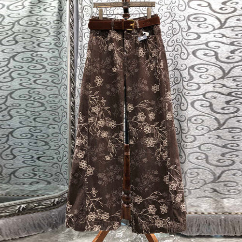 初溯2025早秋新品欧货牛仔裤女高腰宽松阔腿显瘦直筒裤高级感长裤