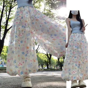 韩系小清新彩色碎花休闲裤女春夏2026新款小个子蓬蓬显瘦阔腿裙裤
