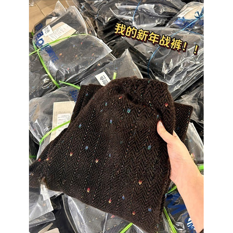 韩系慵懒感绒绒彩虹卫裤女秋冬2026新款人字纹编织爱心刺绣休闲裤,女装/女士精品,休闲裤,淘宝优惠券,粉丝福利购,淘宝优惠卷