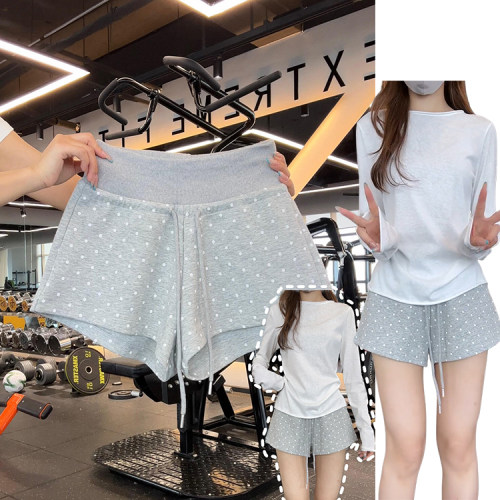 浅灰色韩系波点裤女夏季2026新款蚂蚁腰显瘦宽松包臀高腰a字短裤