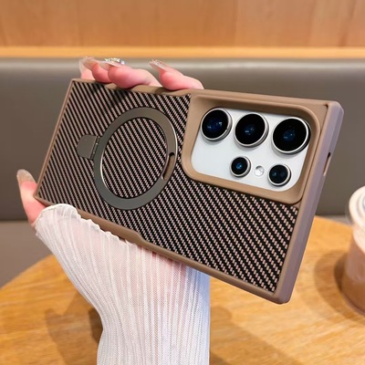 适用三星S25ultra手机壳新款磁吸带支架GalaxyS25+凯夫拉碳纤维纹保护套S24U高级感S23U超薄防摔男女磨砂外壳