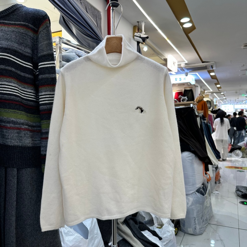 韩版刺绣卡通马高领羊绒毛衣