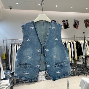 BU&FAN布凡11062正品春季新款重工艺刺绣卡通马牛仔马夹外套女潮