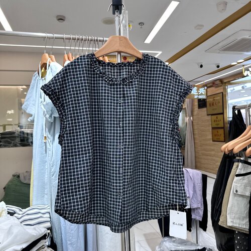 ZZ.COM6557木耳边格子衬衣