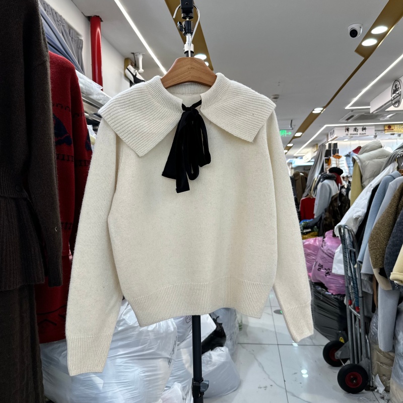 韩系蝴蝶结减龄翻领毛衣