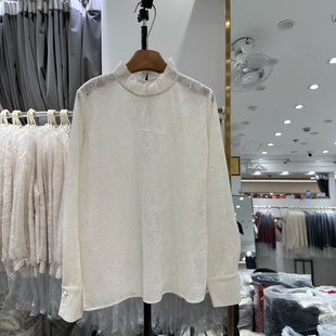 2026年早春新款时尚法式荷叶边领高级感缇花超好看米色小衫上衣女