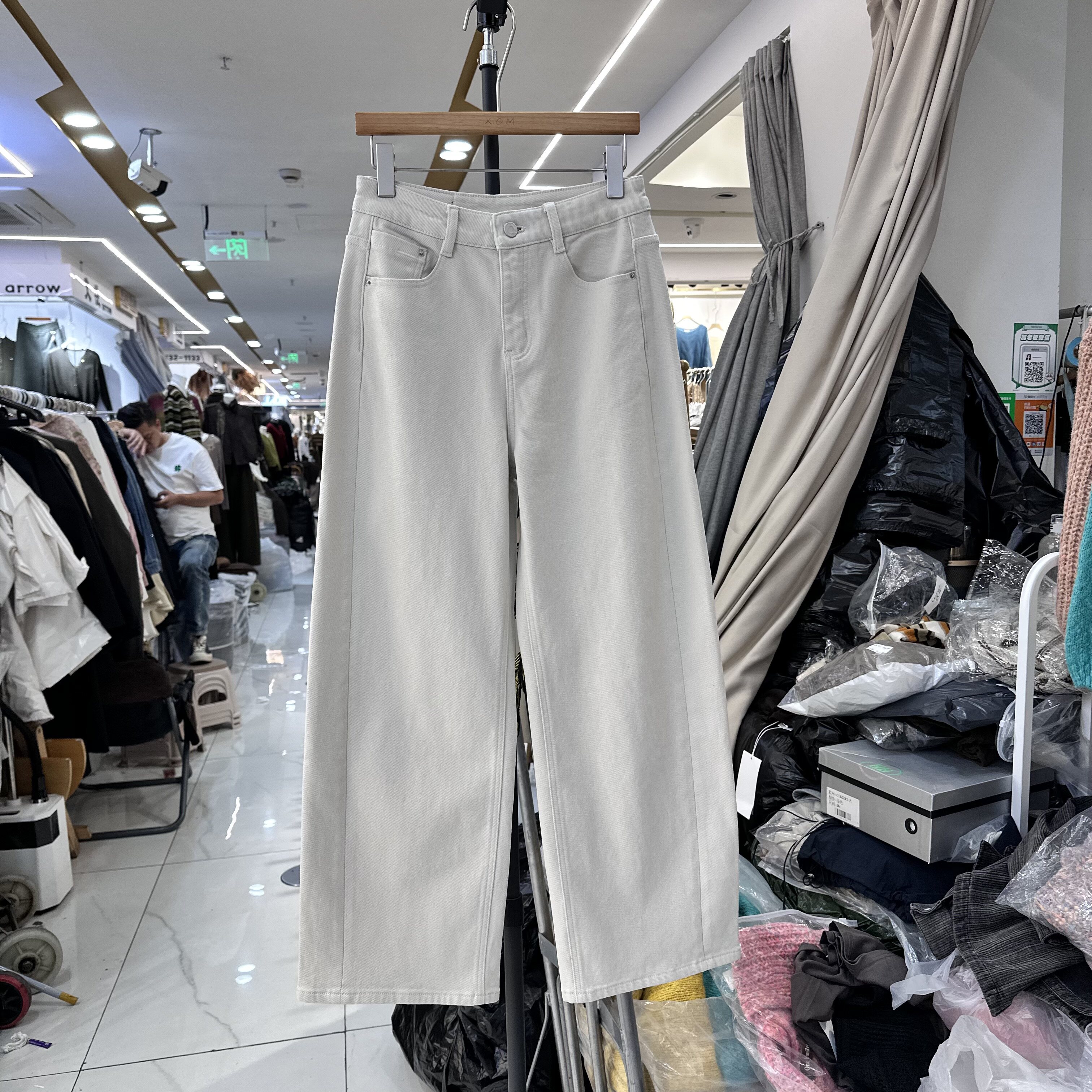 韩版高腰白色直筒宽松休闲裤女