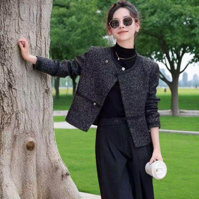 女式毛呢外套秋冬新款小香风百搭气质圆领单排扣时尚短外套上衣女