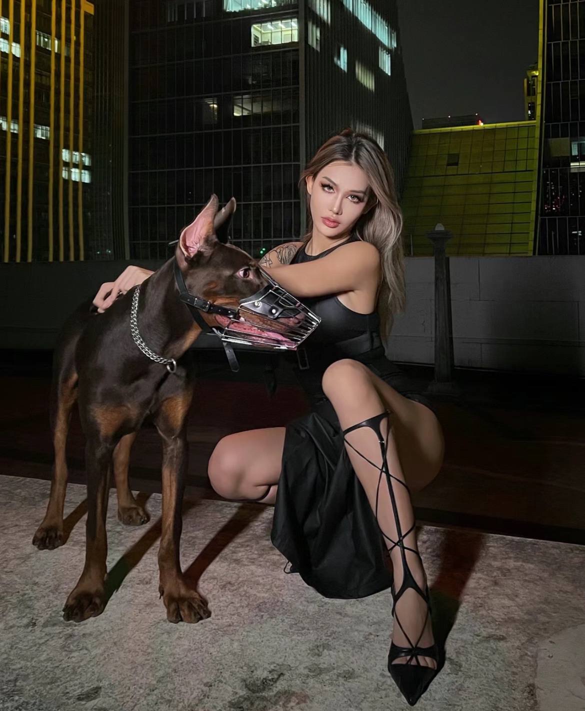 hument授权新款小羊皮细跟绑带鞋