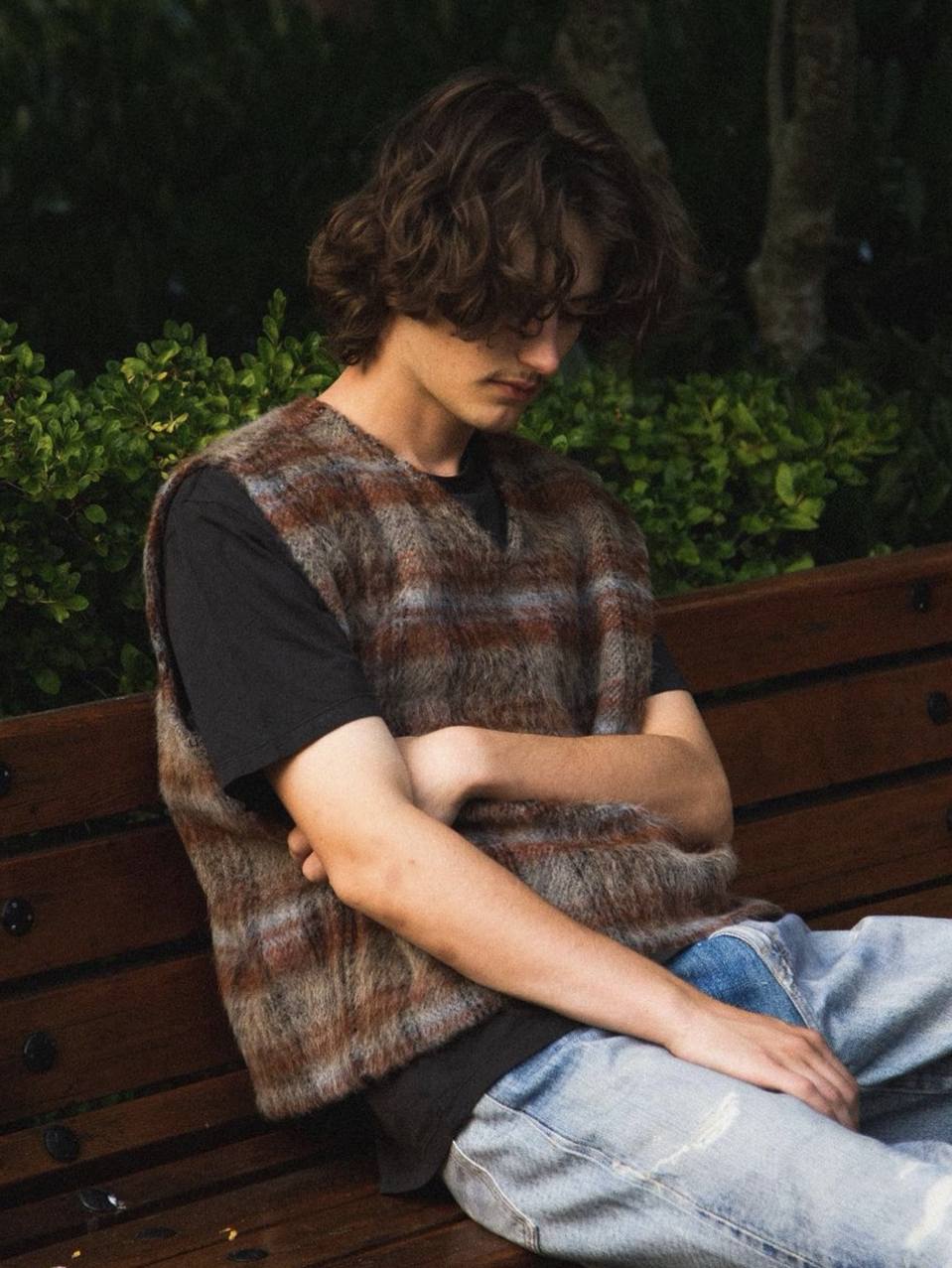 남성용 및 여성용 레거시 맞춤형 모헤어 스트라이프 체크 무늬 니트 반팔 울 혼방 조끼 재고 있음