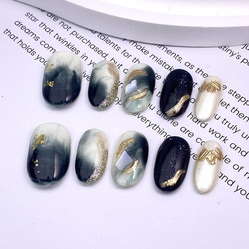 秋冬新款纯手工穿戴甲椭圆杏仁甲猫眼高级晕染豹纹高级显白美甲