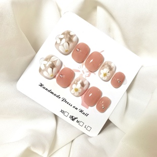 春夏新款 穿戴甲假指贴片 粉色穿戴甲高级感小众显白金珠小钻短款