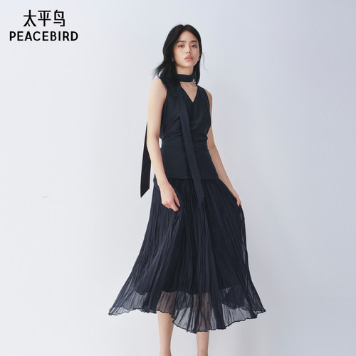 【商场同款】太平鸟法式V领连衣裙女夏2026新款蓝色纱裙A1FAG2456
