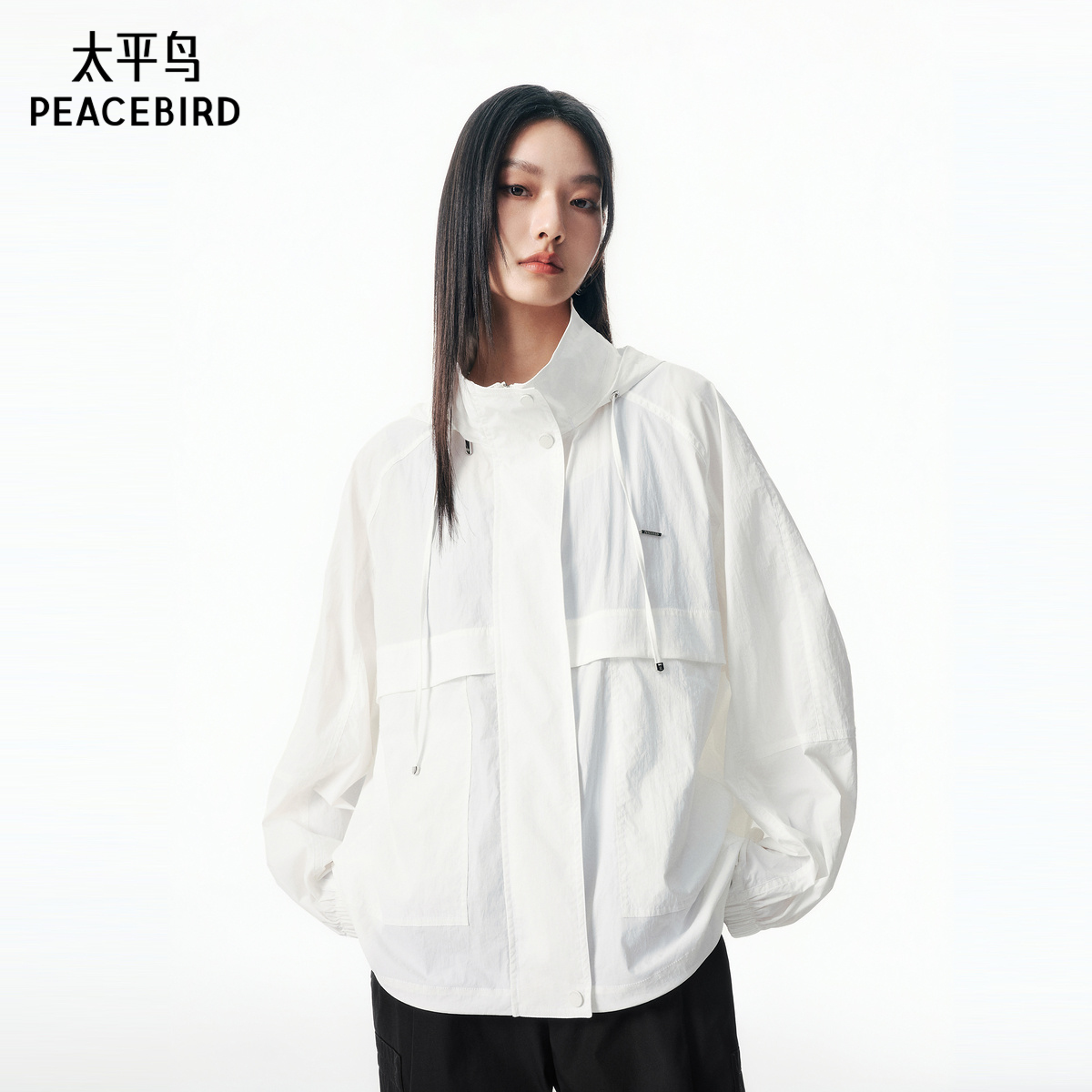太平鸟女装落肩廓形流行短外套