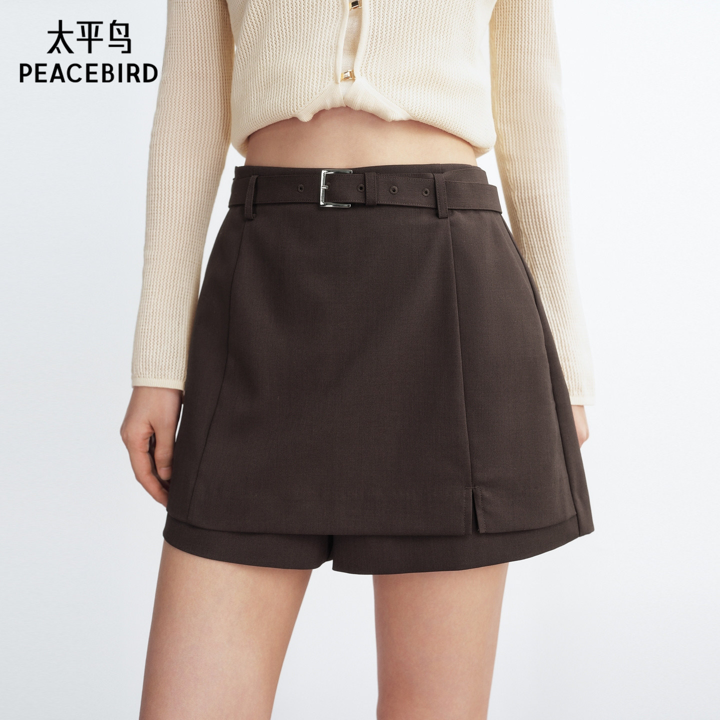 太平鸟高腰阔腿西装裙裤2026年夏季新款通勤宽松棕色A字休闲短裤