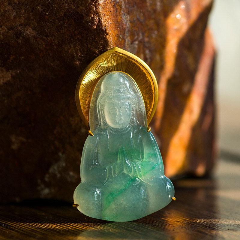 鉴赏-浣仙梦翠18k金镶嵌冰种飘阳绿翡翠观音吊坠男士平安节日礼物