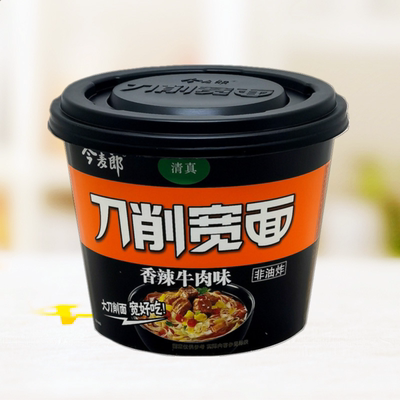 今麦郎刀削宽面红烧香辣牛肉