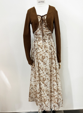 Time RoaD/汤米诺新款时尚针织开衫吊带连衣裙两件套装女春秋长裙