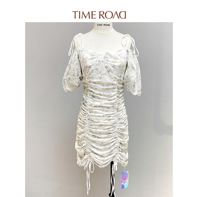 通勤包臀裙碎花荷叶袖少女连衣裙