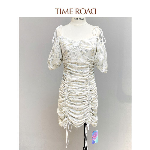 通勤包臀裙碎花荷叶袖少女连衣裙