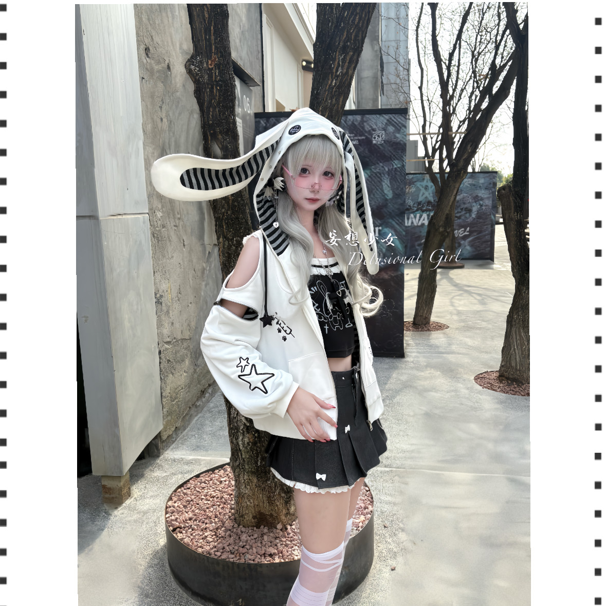 妄想少女印花兔兔日系二次元宅系套装服饰春秋白色外套铆钉元素酷