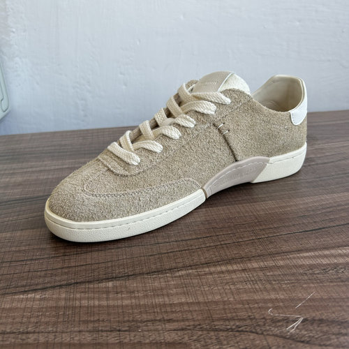 柔软舒适休闲板鞋舒适德训鞋运动