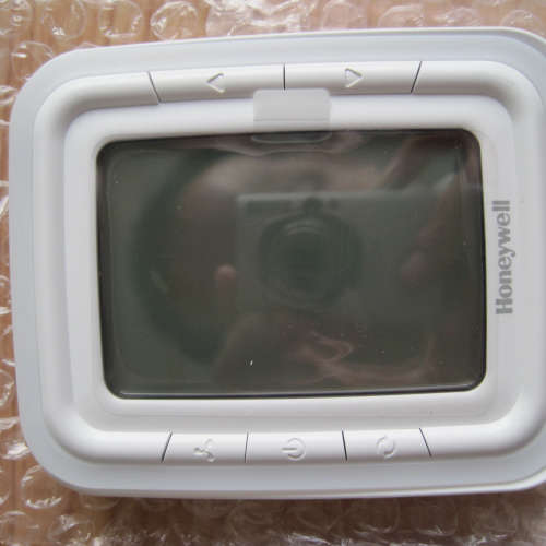 批发霍尼韦尔T6800V2WN电子数显式温控器 原装正品 量大从优 包邮