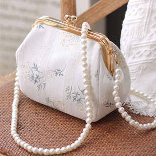 复古中国风斜挎口金包搭配旗袍穿的包包新中式仙女汉服珍珠手提包