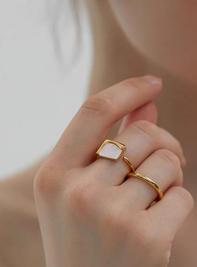 钛钢戒指 法式轻奢气质方形戒指女设计感小众开口指环不褪色手饰