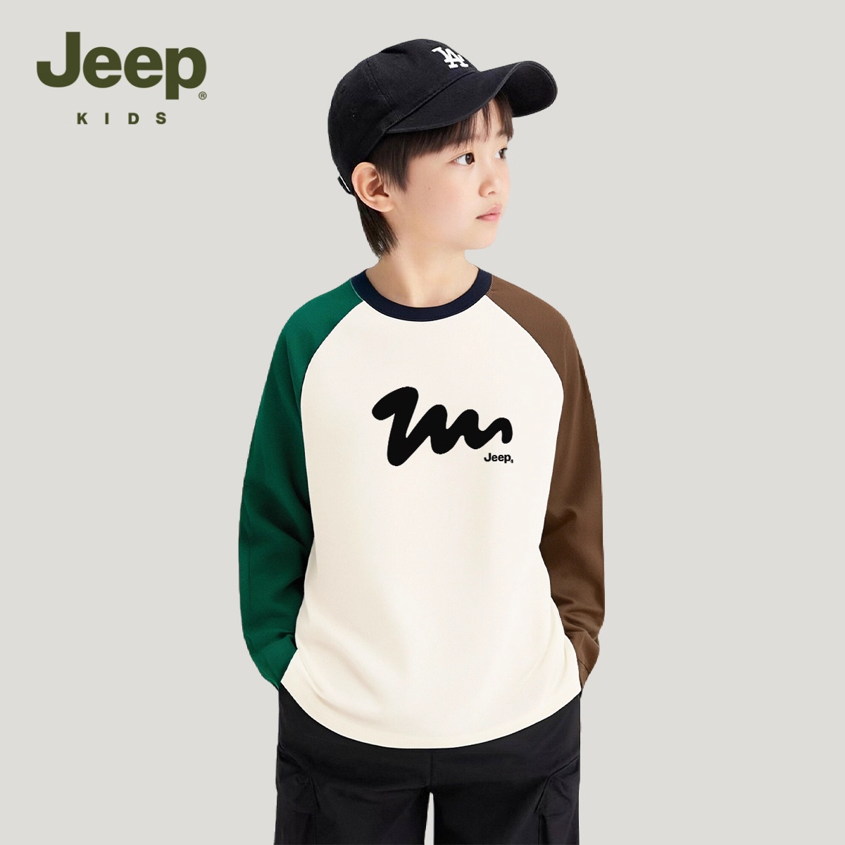 Jeep儿童圆领长袖柔软舒适又百搭