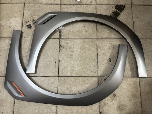 适用于广汽传祺埃安Y轮眉AION前叶子板轮眉后门防擦条YPlus装饰条