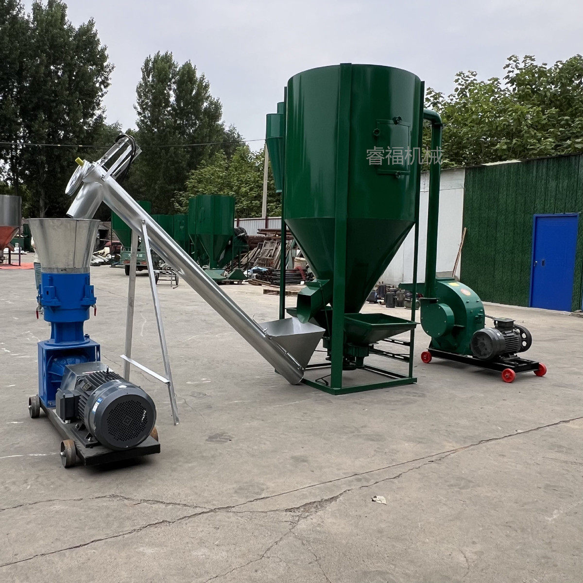 饲料颗粒生产线养殖设备粉碎搅拌造粒饲料机组多功能粉碎搅拌机,畜牧/养殖物资,预混料,淘宝优惠券,粉丝福利购,淘宝优惠卷