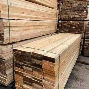 建筑垫木木方工地用支模松木工程花旗松樟子松实木桥梁枕木方木