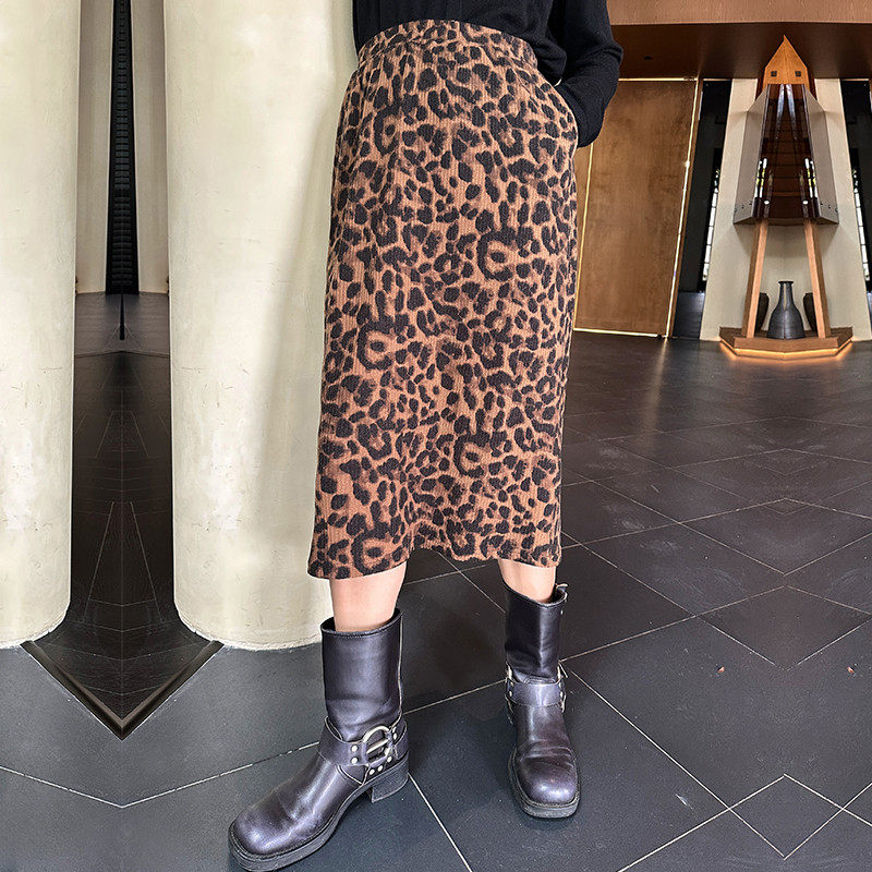 大码中长款2024年秋冬胖妹妹mm显瘦百搭豹纹开叉裙,女装/女士精品,大码半身裙,淘宝优惠券,粉丝福利购,淘宝优惠卷