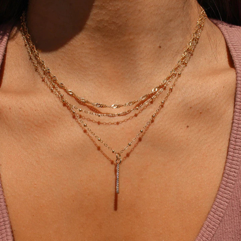 Necklace women's collarbone chain 叠戴项链小坚条吊坠锁骨链女