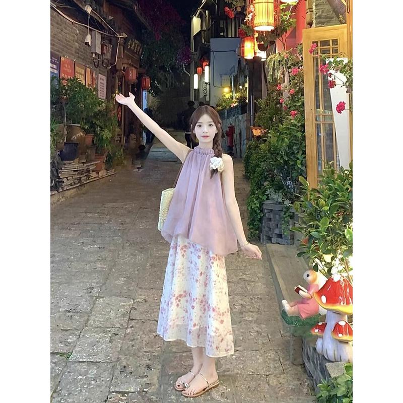 温柔风套装裙女夏季法式挂脖气质衬衫仙女碎花两件套女