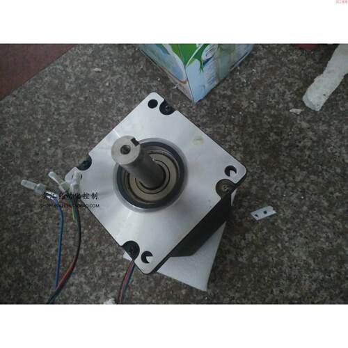 耿耿工控Kinco二相步进电机驱动器套装2S110Q-047F0 驱动器2M现货