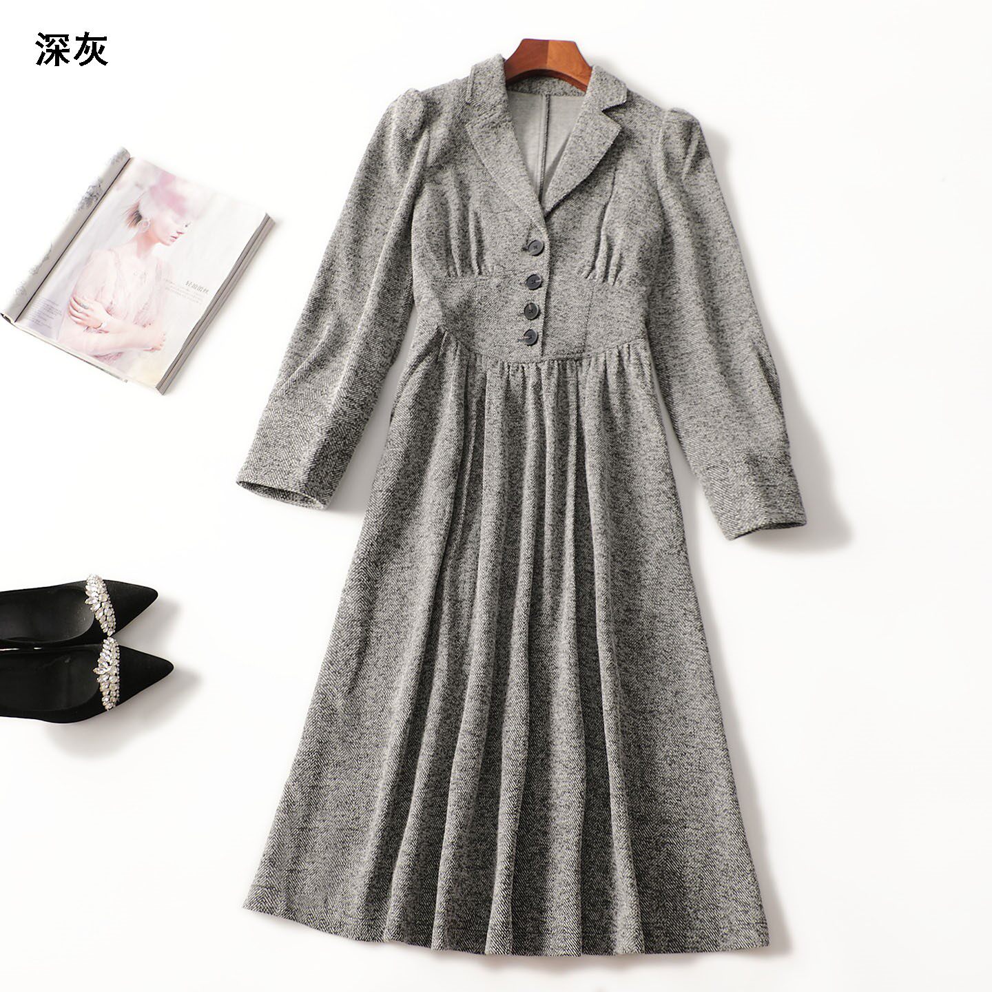 246785 尼龙秋加长款套头长袖连衣裙