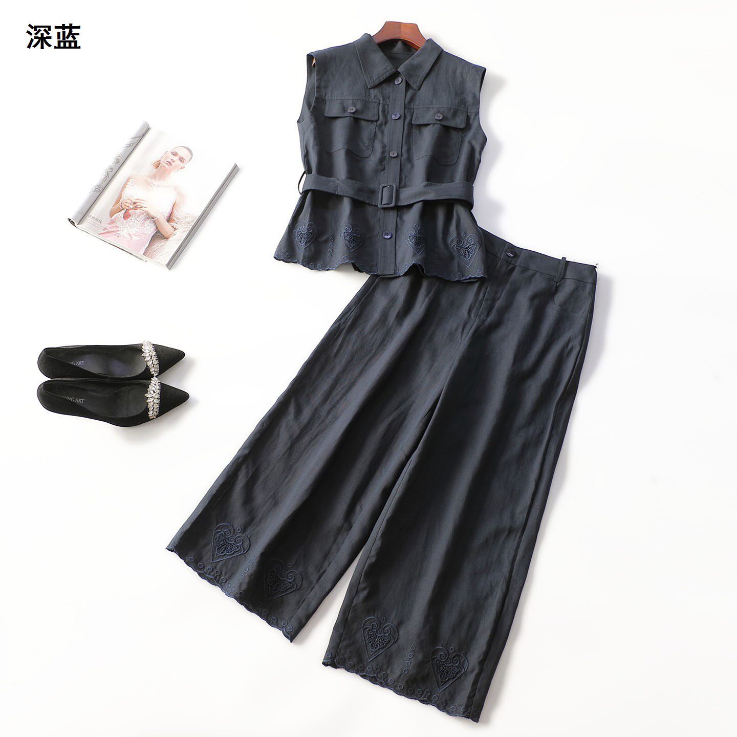 249707 夏马夹裤子套装 女九分无袖单排扣.M.L.XL.2XL