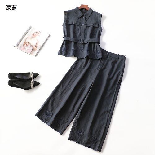 249707 夏马夹裤子套装 女九分无袖单排扣.M.L.XL.2XL